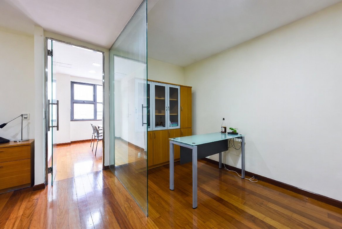 Clean office Singapore
